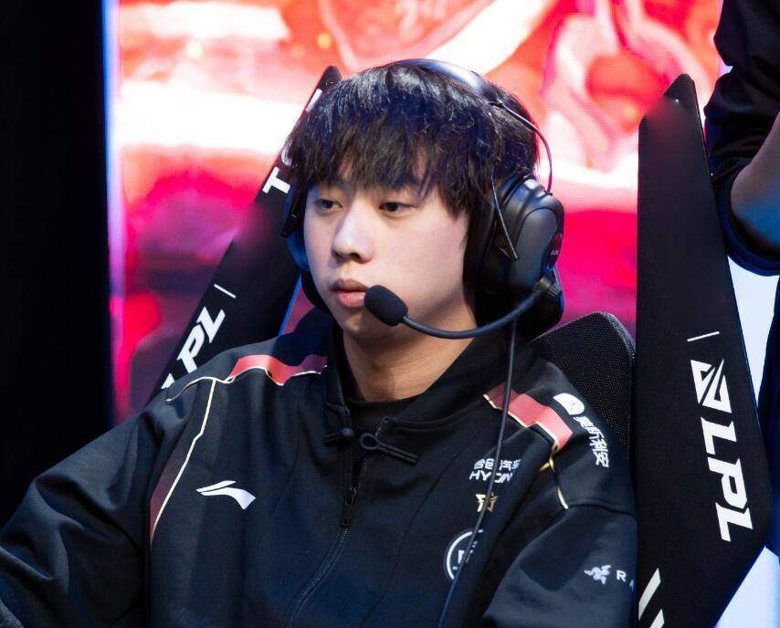 RNG翻盘DRX,Meiko完成史诗逆转强强对话2025世界赛,技惊四座 RNG翻盘DRX,Meiko完成史诗逆转强强对话2025世界赛,技惊四座