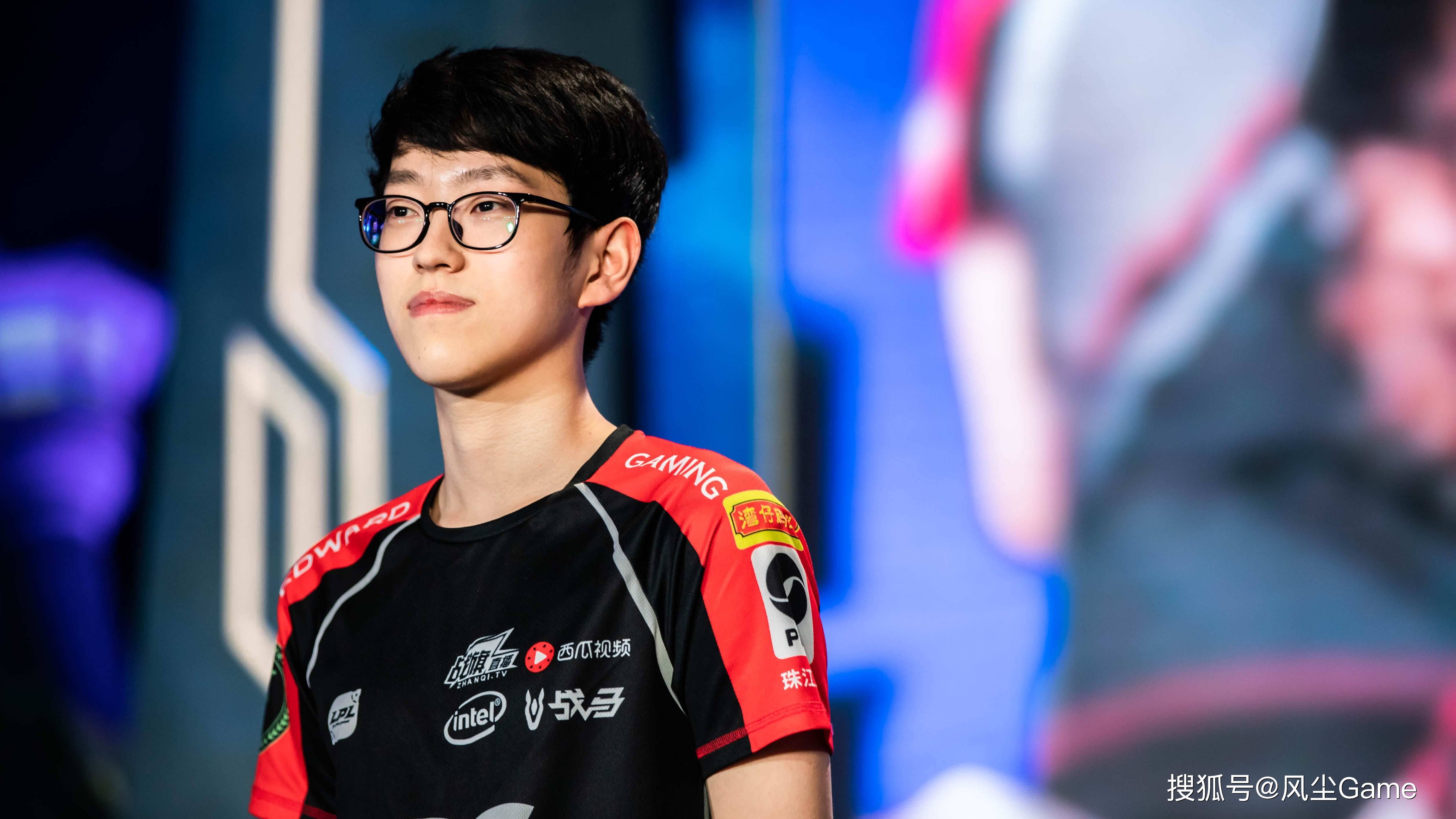 EDG鏖战DRX，Doinb完成史诗逆转鏖战多局2025世界赛，技惊四座的简单介绍