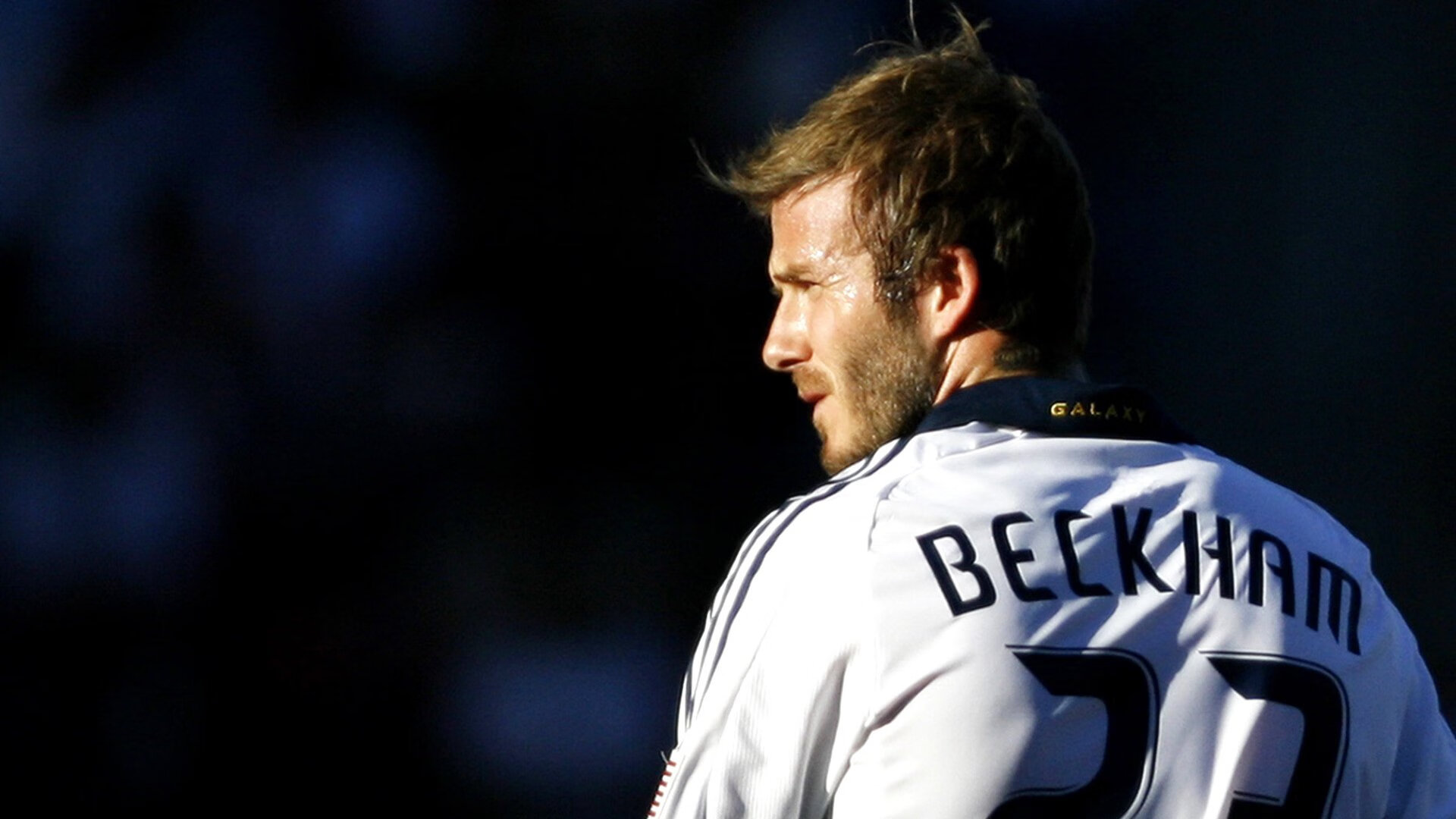 马克西硬仗之王，末节14分+加时制胜，骑士鏖战降服深圳