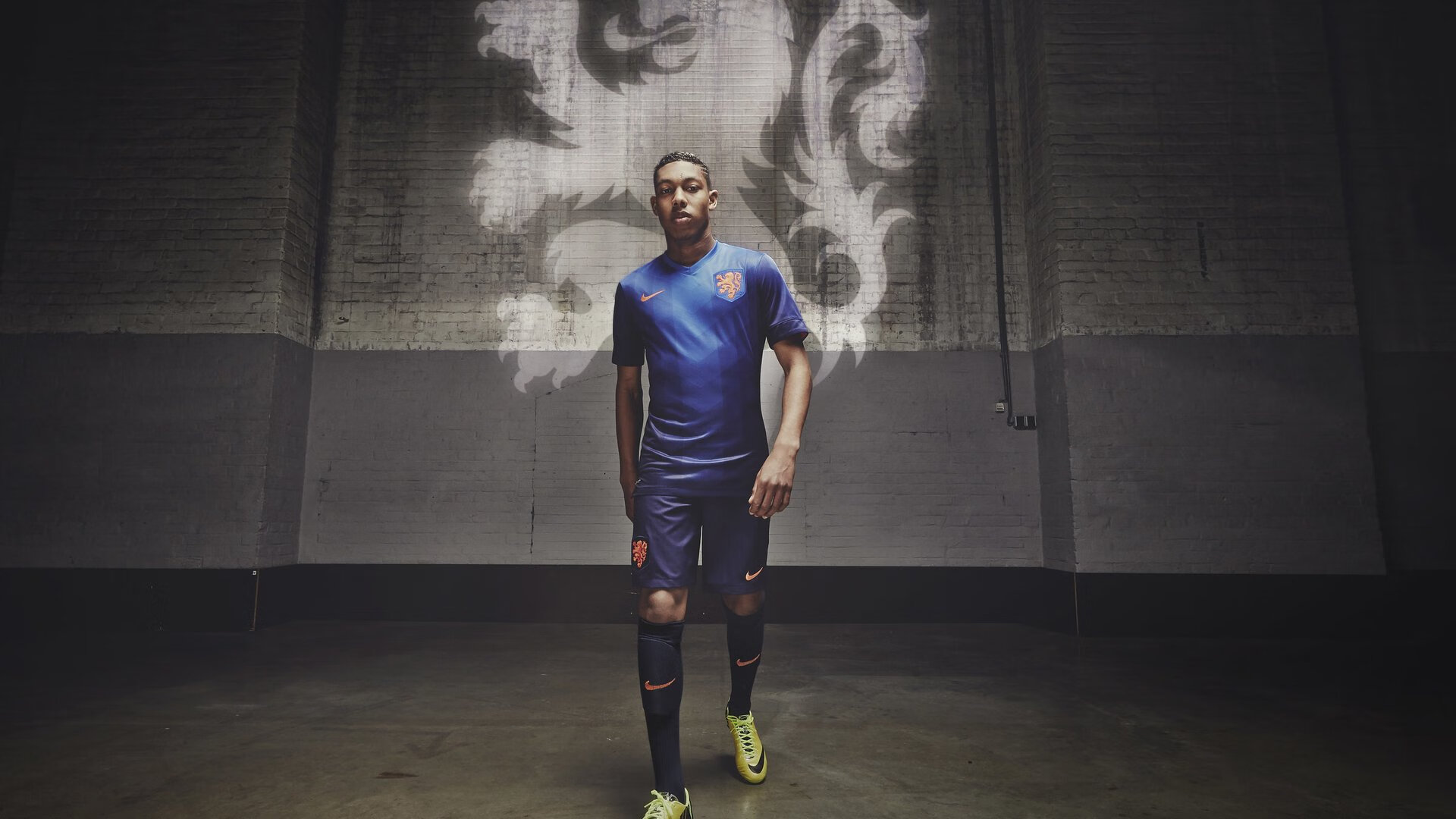 东决烽火再燃！苏格兰鏖战几内亚，坚韧、策略与足球意志的终极对话