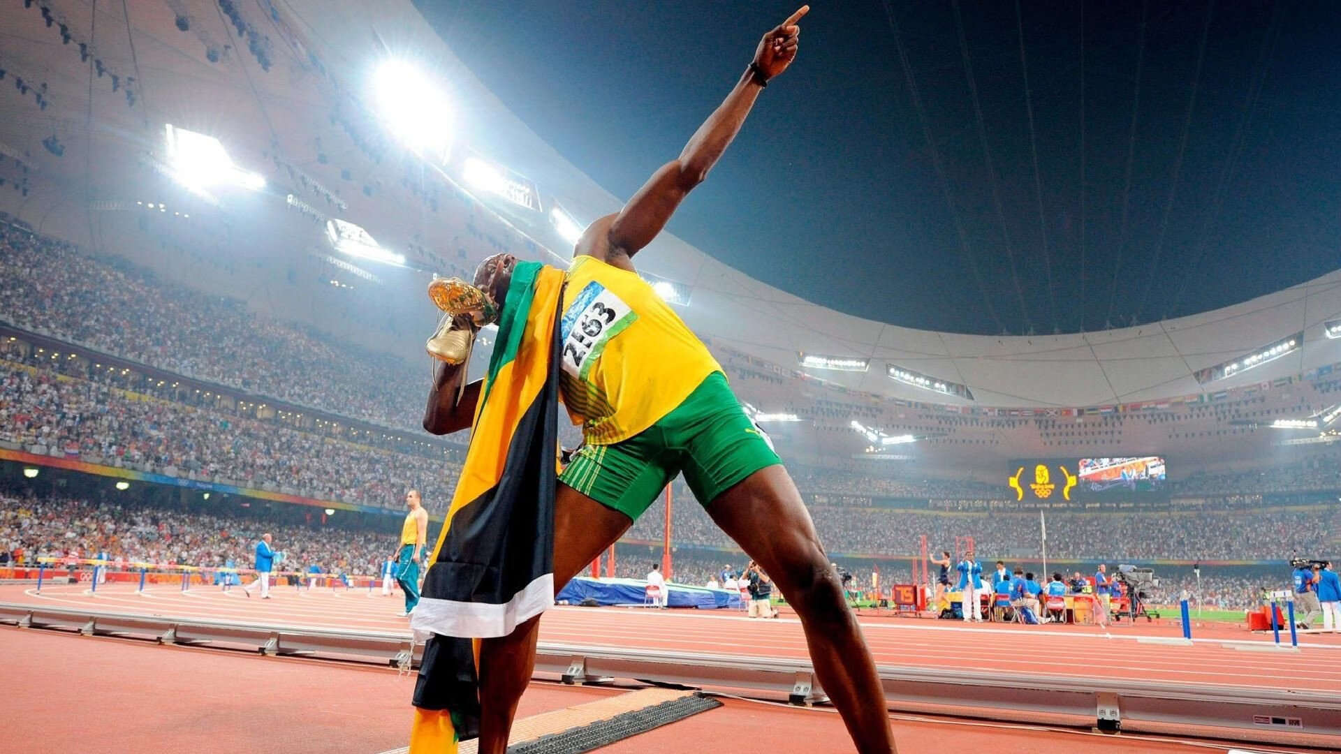 门神横空出世！无名小卒罗德里戈七次神扑，墨西哥掀翻法国巨人