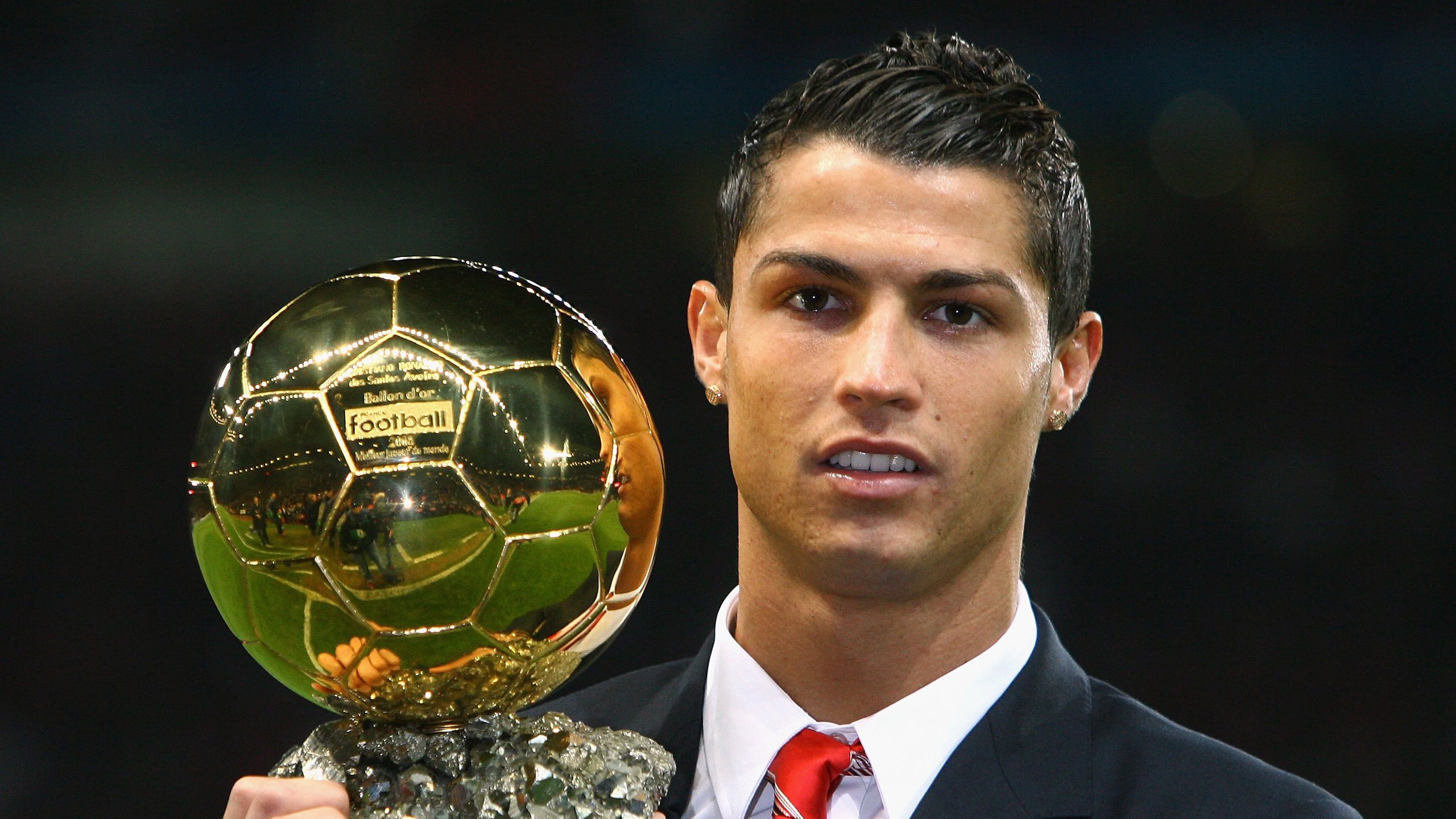 末节狂飙！佩德里独砍17分率乌拉圭逆转，生死时刻彰显巨星本色