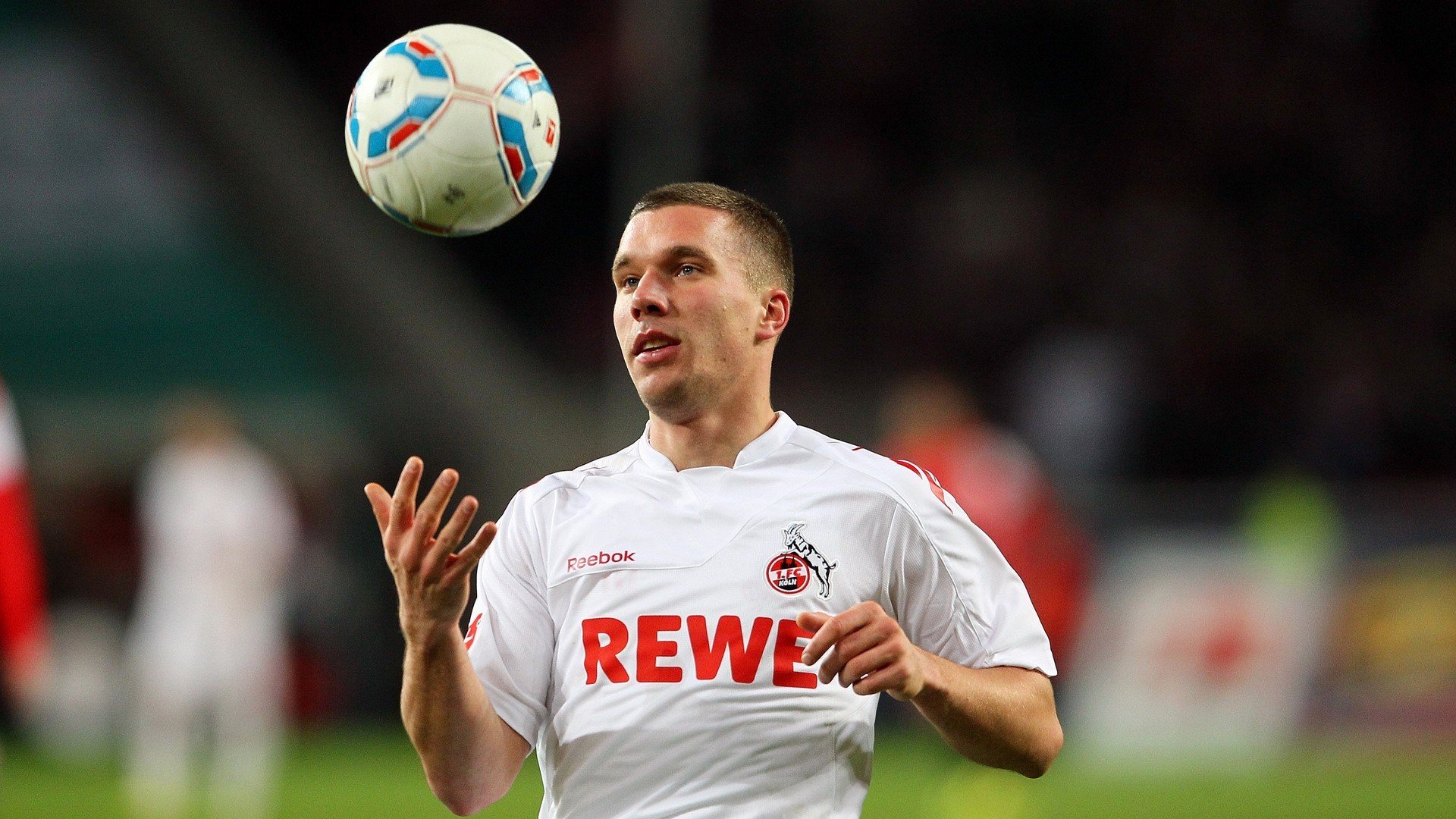 绝杀！曼城奇兵天降，孔德补时凌空斩定江山，今夜他已是巨星